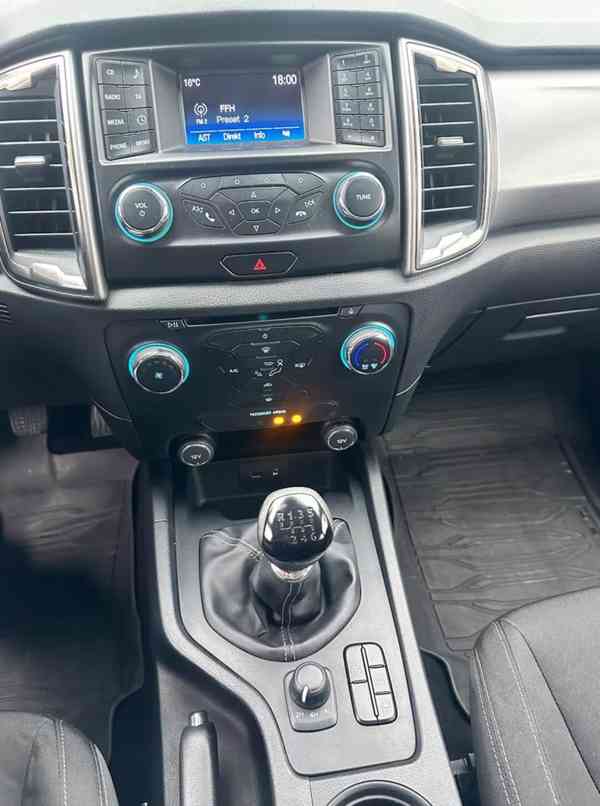 Ford Ranger 2,0TCDi XLT 4x4 125kw - foto 15