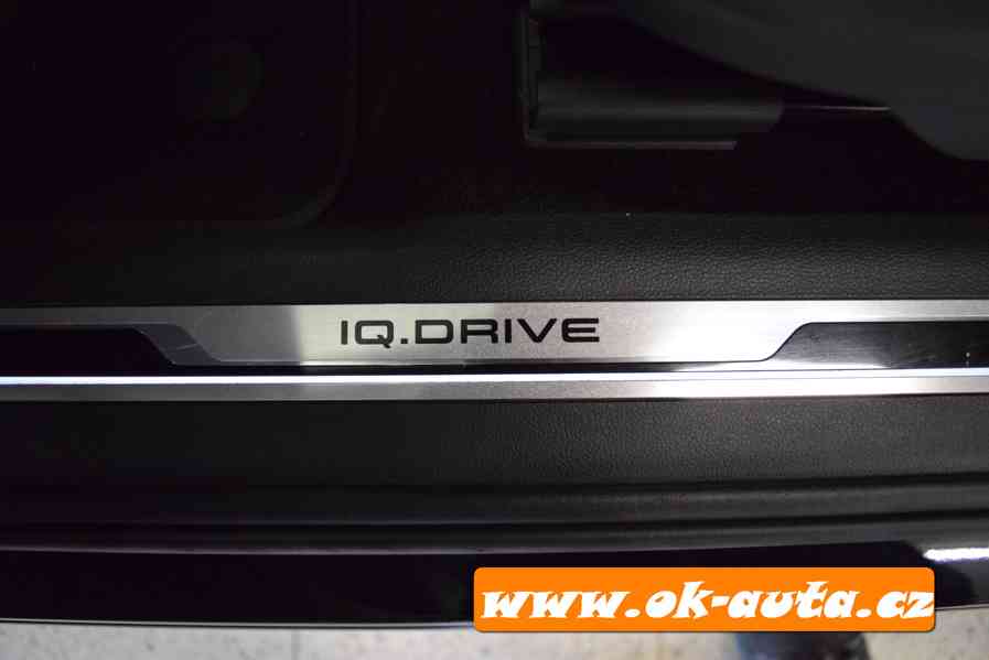 Volkswagen Tiguan 2.0 TDI IQ.DRIVE FULL LED RV 2019-DPH  - foto 17