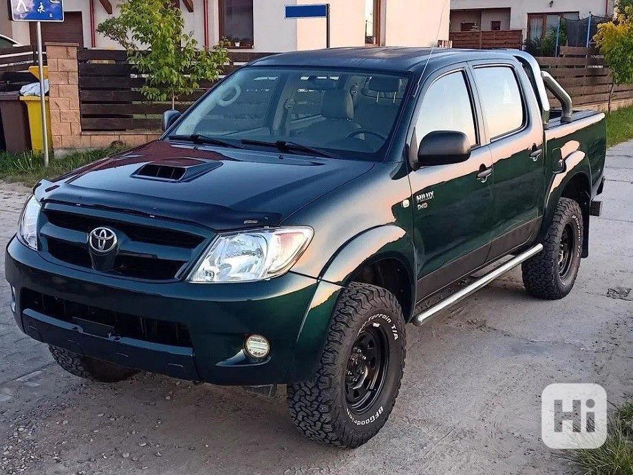 Toyota Hilux 2,5d4d Sol 88kw - foto 1