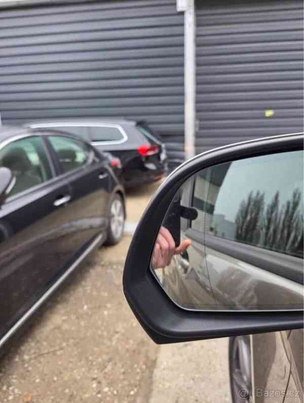 Mercedes-Benz Třídy V 2,2   220 CDI (2014) – MANUÁL - foto 9