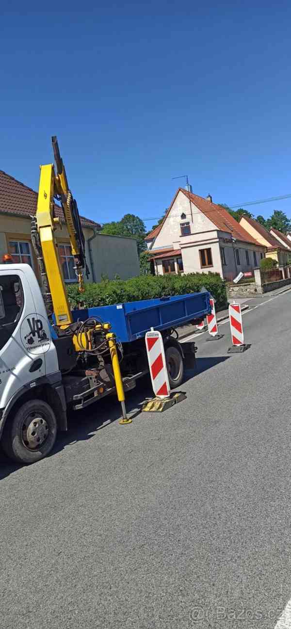 Kontejnery s hydraulickou rukou  - foto 4