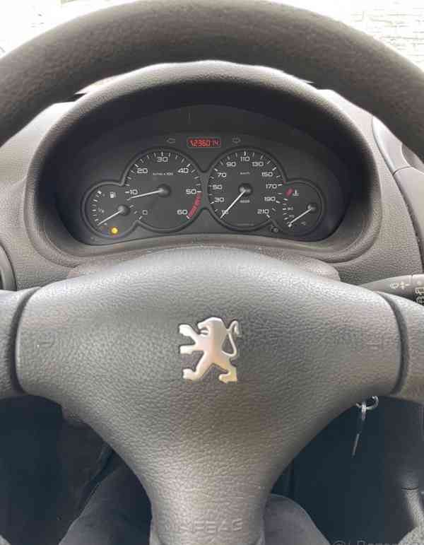Peugeot 206, 2.0 HDI 66kW - foto 4