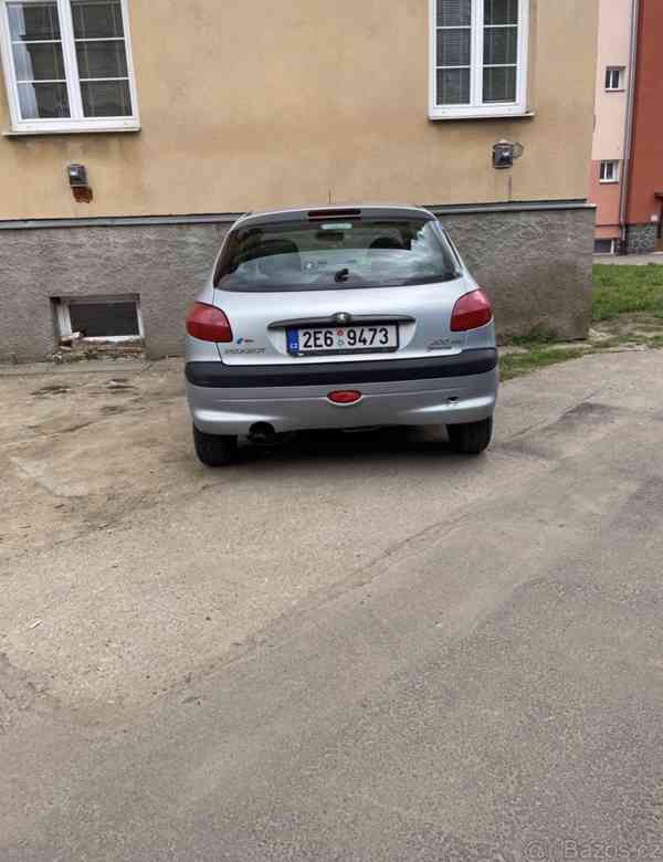 Peugeot 206, 2.0 HDI 66kW - foto 8