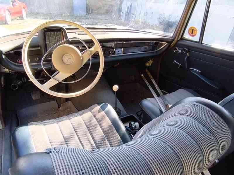 MERCEDES BENZ 190 W 110 2.0 BENZÍN - foto 12