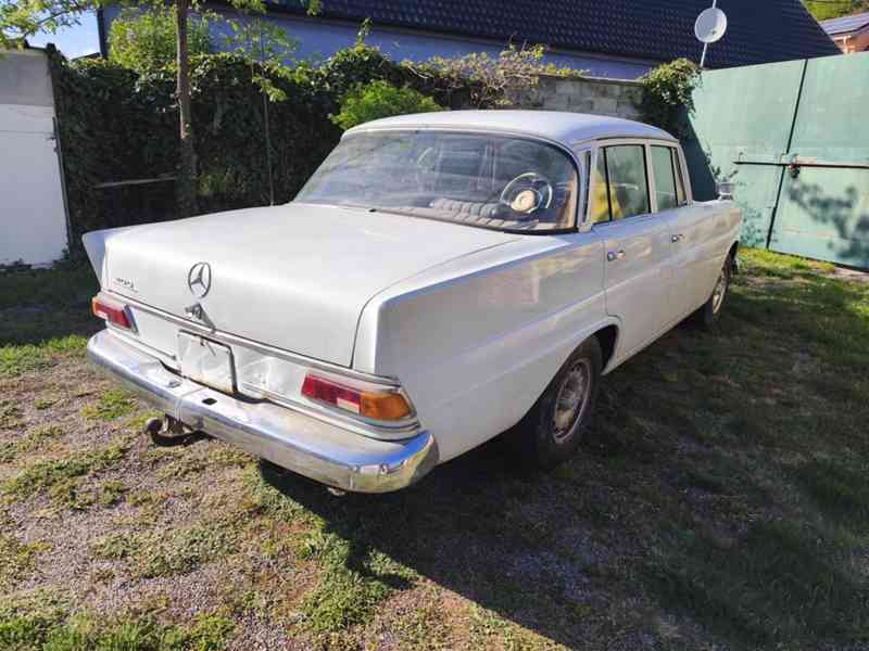 MERCEDES BENZ 190 W 110 2.0 BENZÍN - foto 5