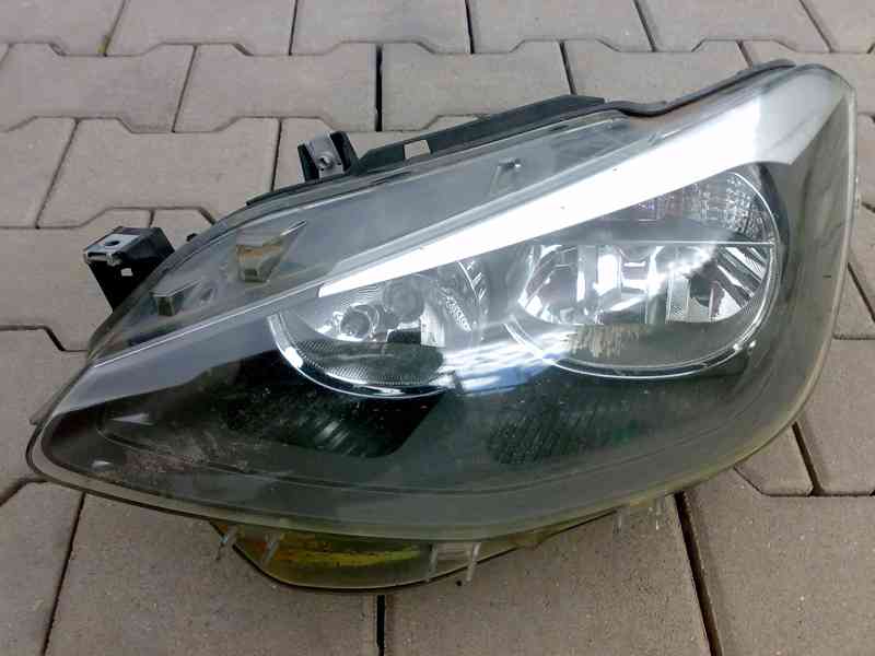 Bmw 1 F20/F21 Přední Světlomet. - foto 1