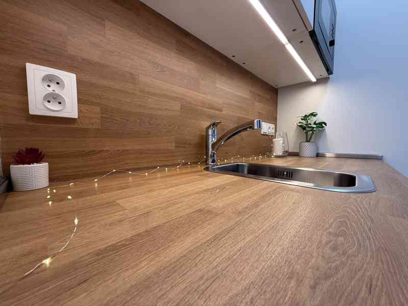 PRONÁJEM KANCELÁŘE O CP CCA 12,80 M2, BRNO – KRÁLOVO POLE  - foto 7