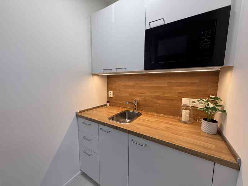 PRONÁJEM KANCELÁŘE O CP CCA 12,80 M2, BRNO – KRÁLOVO POLE  - foto 6