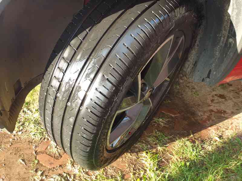 Letní pneu Pirelli Scorpion Verde 235/50 R19 vzorek 6mm - foto 4