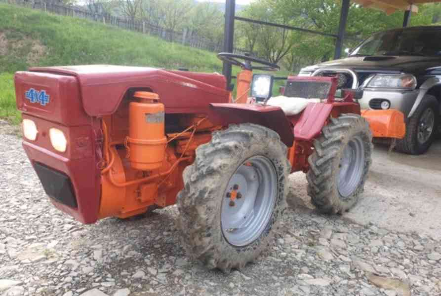 Kloubový traktor Pasquali 4x4 s frézou a vertikutátorem - foto 8