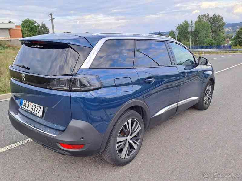 Peugeot 5008 1,5   r.v. 2021 - foto 5