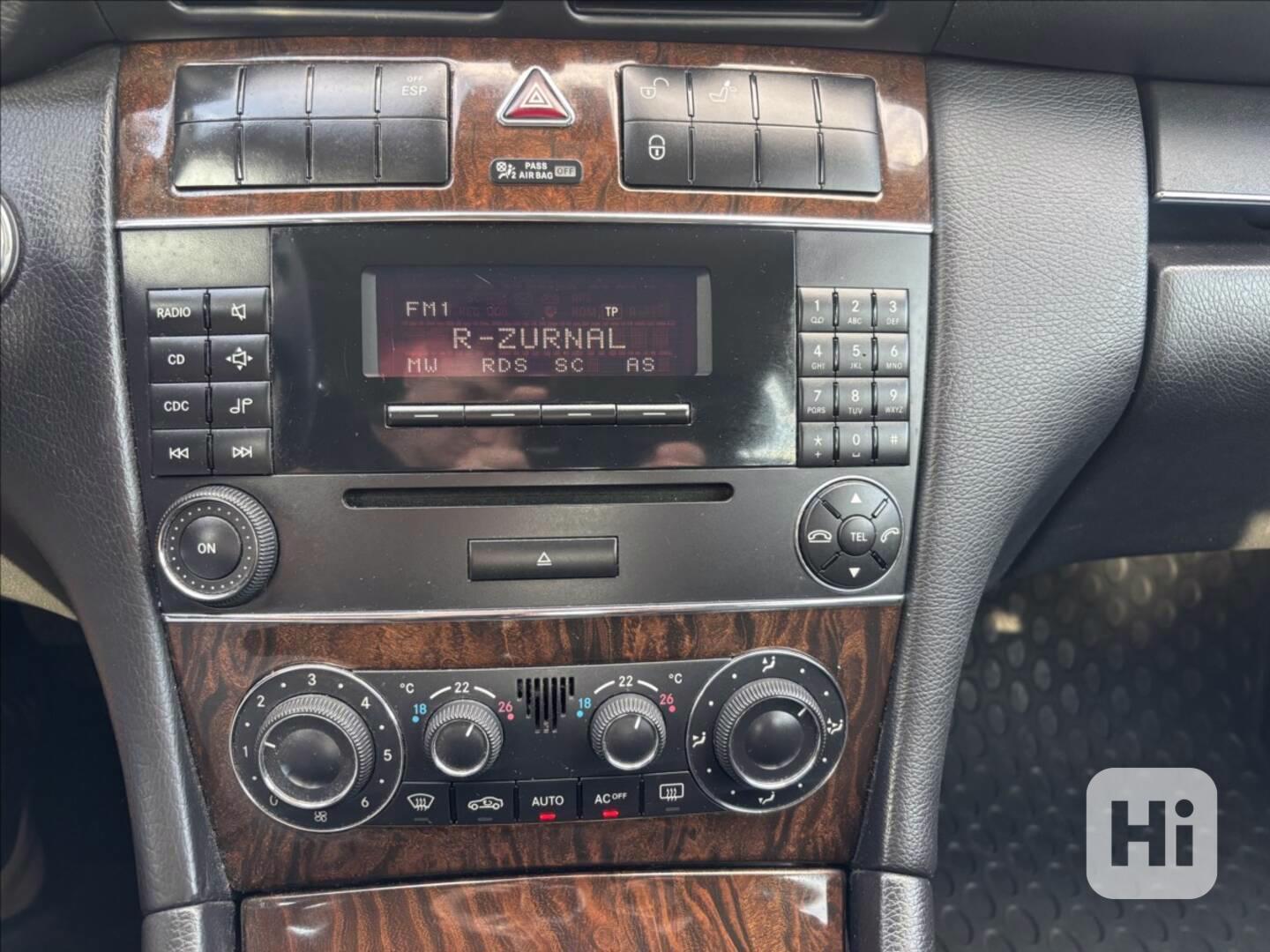 Mercedes-Benz Třídy C 1,8   180 - foto 1