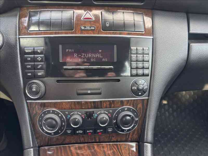 Mercedes-Benz Třídy C 1,8   180 - foto 1