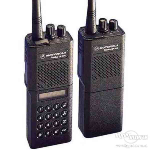 Vysílačka Motorola GP 300 UHF - foto 1