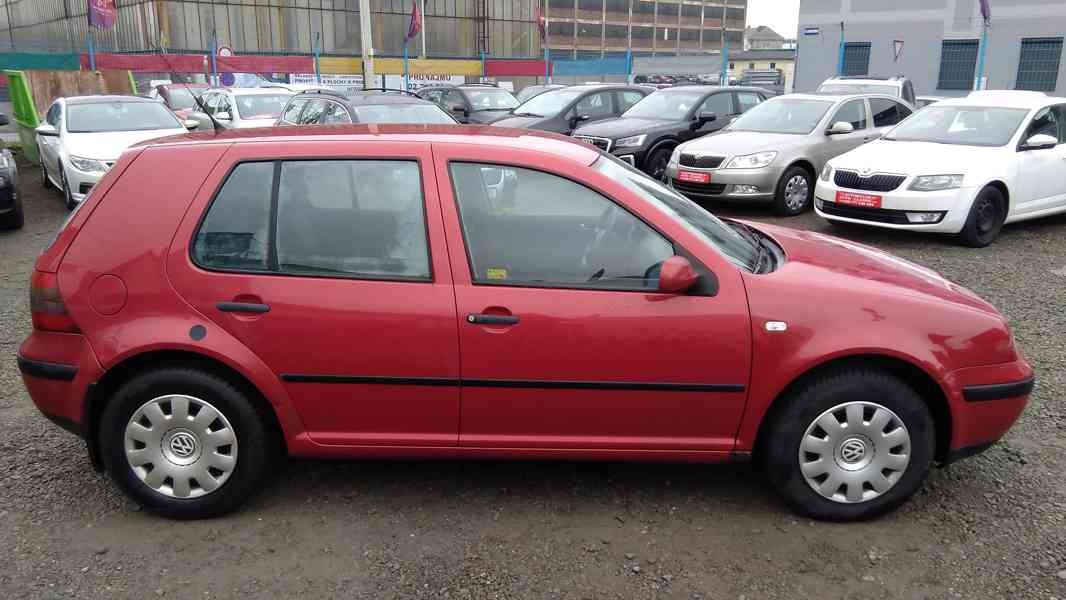 VOLKSWAGEN Golf 1,6i16V Comfortline ČR - foto 4