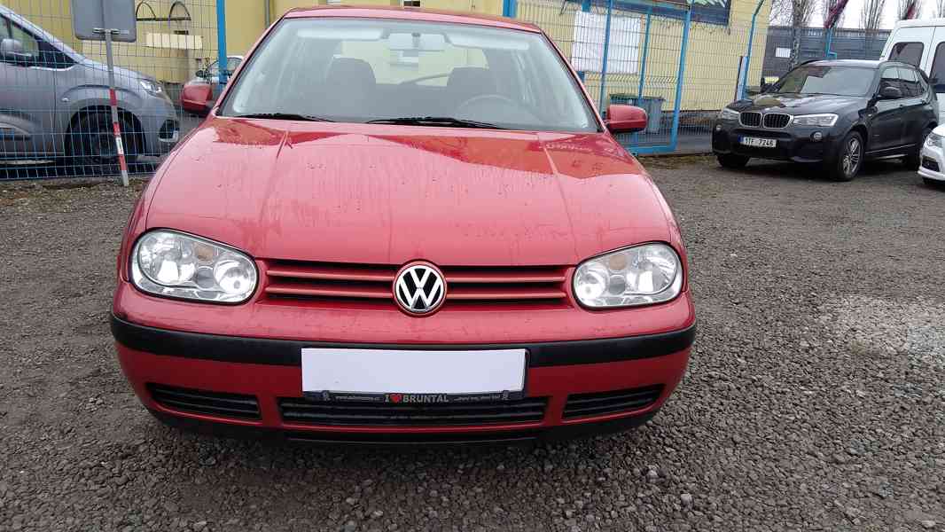 VOLKSWAGEN Golf 1,6i16V Comfortline ČR - foto 3