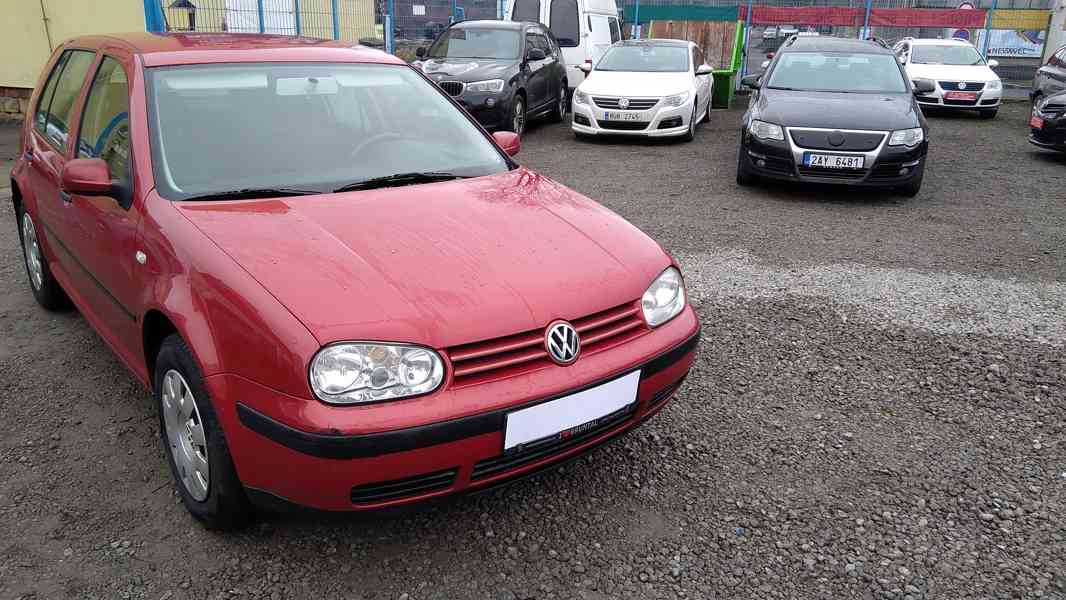 VOLKSWAGEN Golf 1,6i16V Comfortline ČR - foto 2