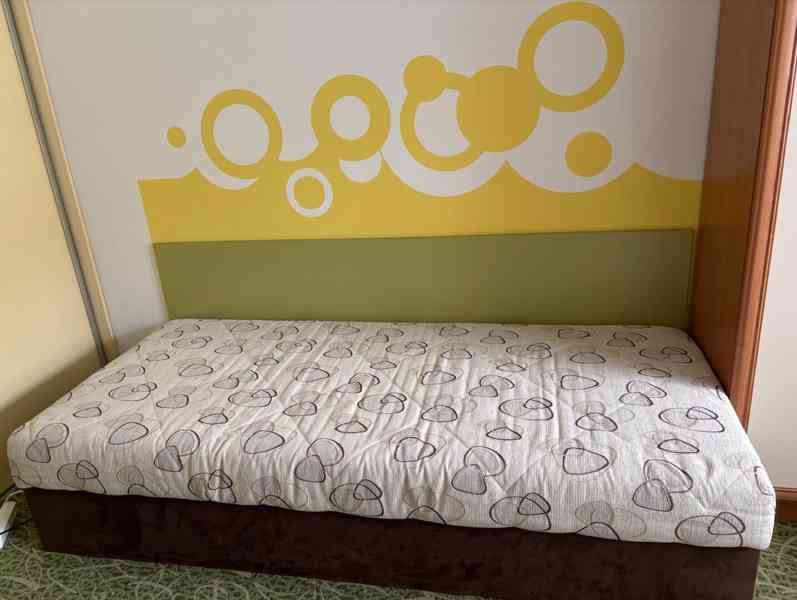 Zánovní polohovatelná postel s úložným prostorem - foto 3