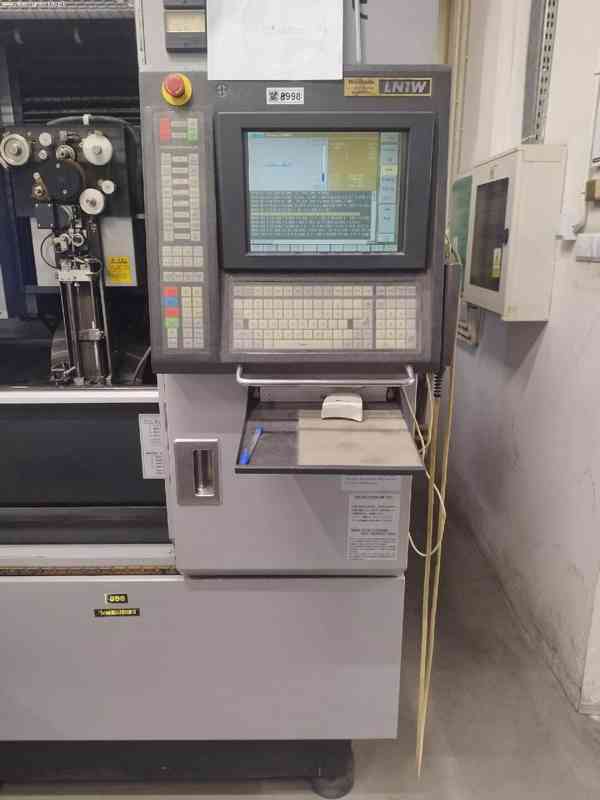 Elektroerozivní drátová řezačka SODICK AQ325L - foto 3