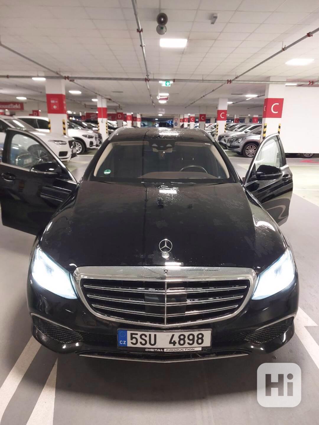 Mercedes Benz E220d 2018 4MATIC - foto 1