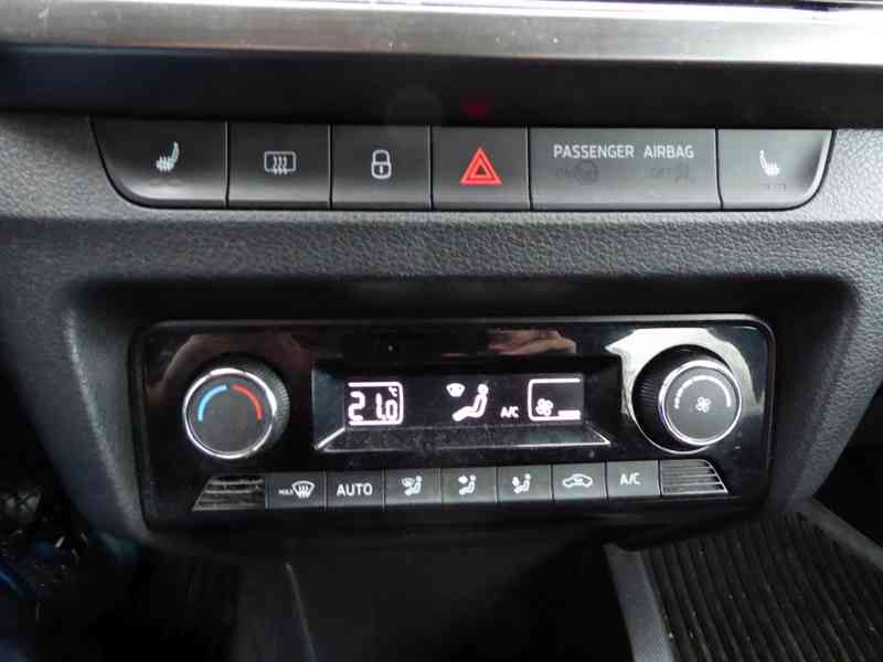 ŠKODA Fabia Combi Style 1,0 TSI 81 kW - foto 26