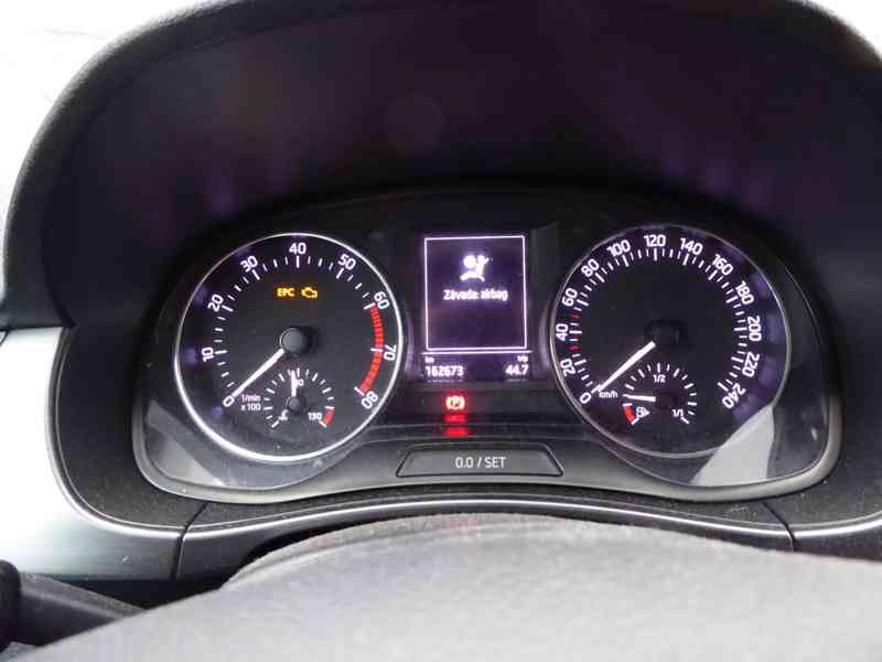 ŠKODA Fabia Combi Style 1,0 TSI 81 kW - foto 19