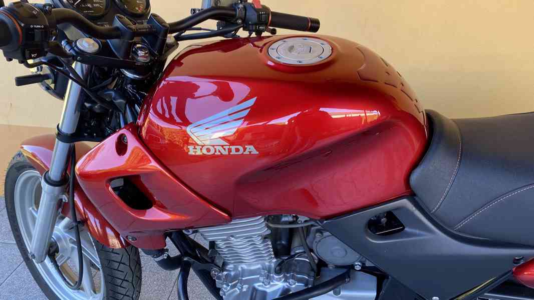 Honda CB 500 / po servisu / LeoVince / 2x klíč / hezký stav - foto 5