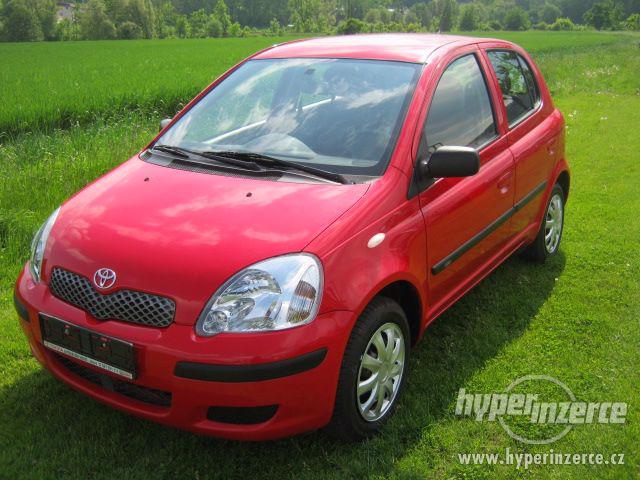 TOYOTA YARIS NAJETO JEN 24TIS. - foto 1