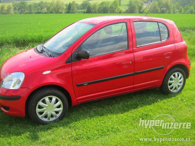 TOYOTA YARIS NAJETO JEN 24TIS. - foto 2
