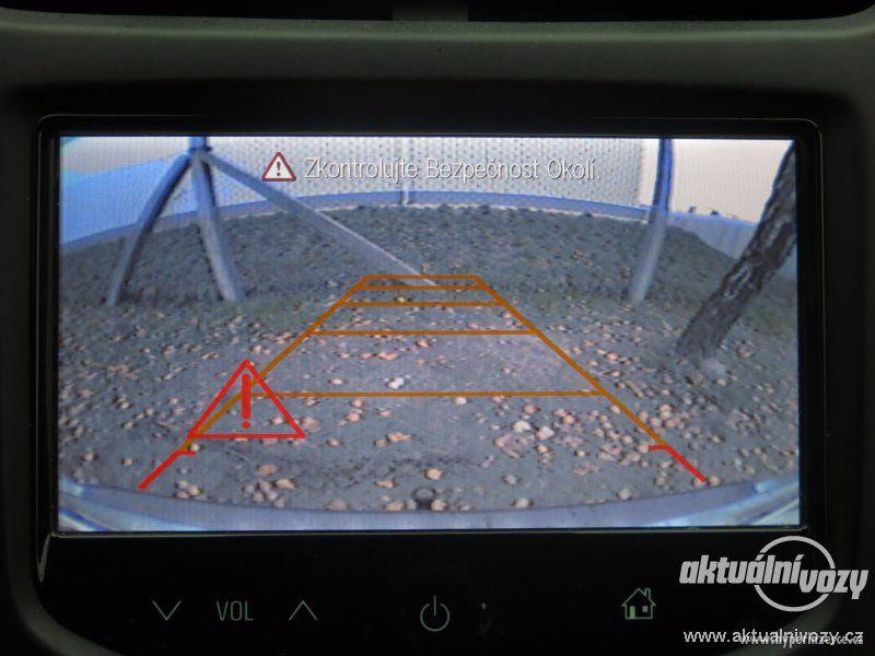Chevrolet Trax 1.7, nafta, rok 2013 - foto 6