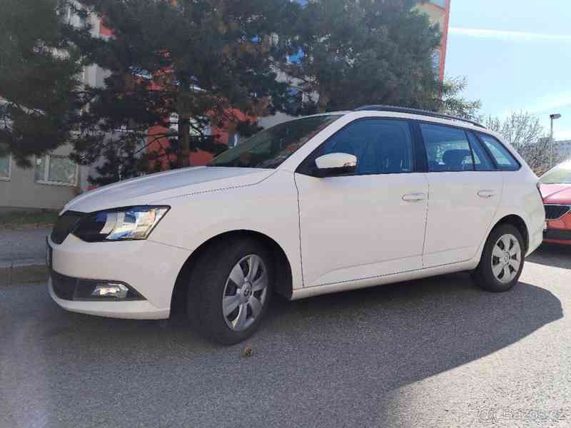Škoda Fabia 5J - foto 2