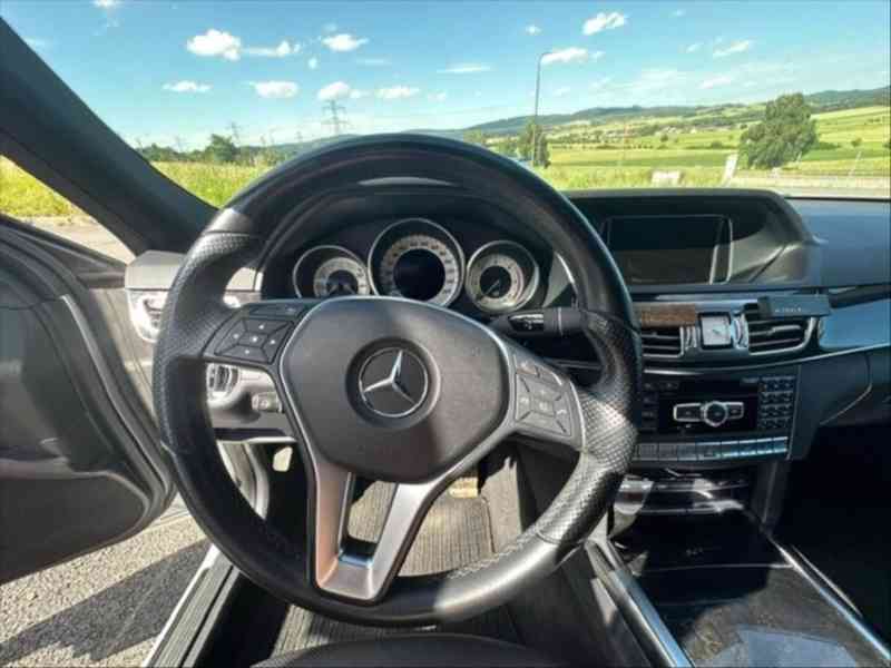 Mercedes-Benz Třídy E 3,0   BlueTEC 4MATIC W212 Facelift - foto 11