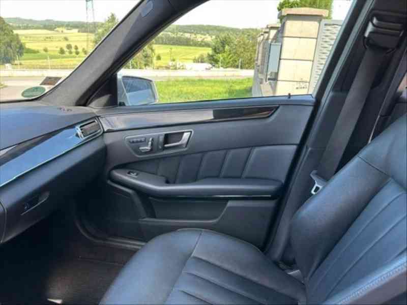Mercedes-Benz Třídy E 3,0   BlueTEC 4MATIC W212 Facelift - foto 14