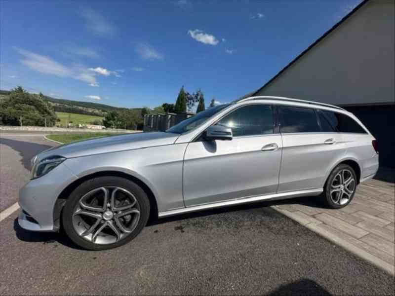 Mercedes-Benz Třídy E 3,0   BlueTEC 4MATIC W212 Facelift - foto 8