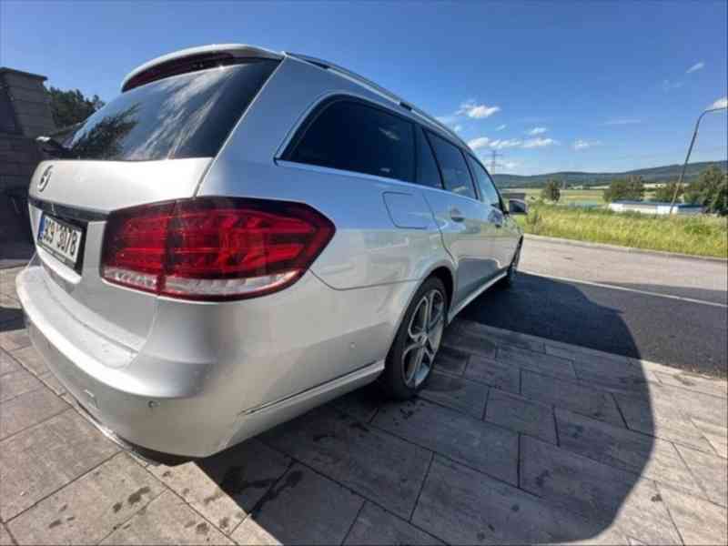 Mercedes-Benz Třídy E 3,0   BlueTEC 4MATIC W212 Facelift - foto 7
