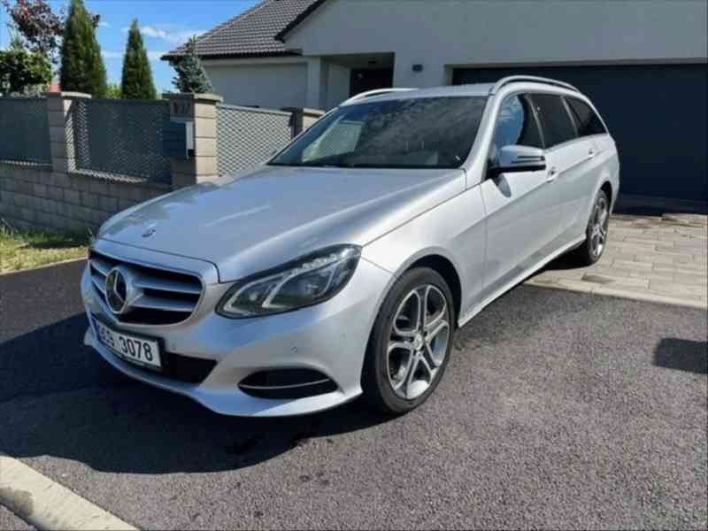 Mercedes-Benz Třídy E 3,0   BlueTEC 4MATIC W212 Facelift - foto 2