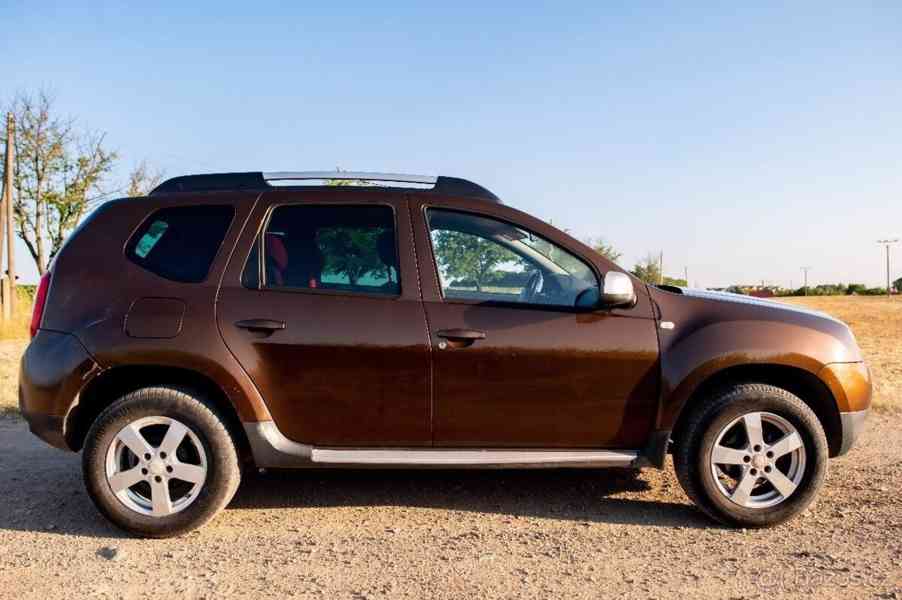 Dacia Duster 1,6   77 kw 2010 klima tažné zařízen - foto 2