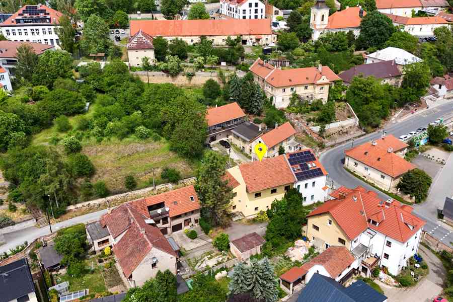 Prodej velkého rodinného domu, Únětice u Prahy - foto 51