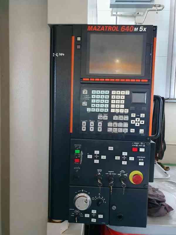 MAZAK VARIAXIS 500-5X - Obráběcí centrum Vertikální  - foto 3