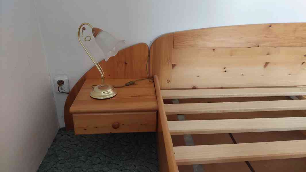 Ložnice ze smrkového masivu DOMESTAV řada Klasik - foto 2