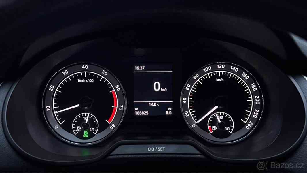 Škoda Octavia 1,4   tsi CNG - foto 3