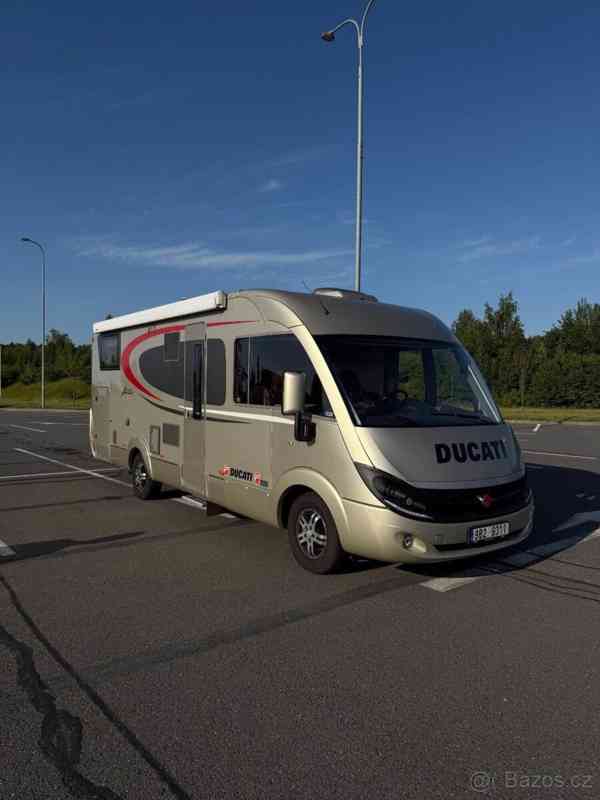 Ostatní 2,3   Prodám obytné auto Bürstner Av - foto 21