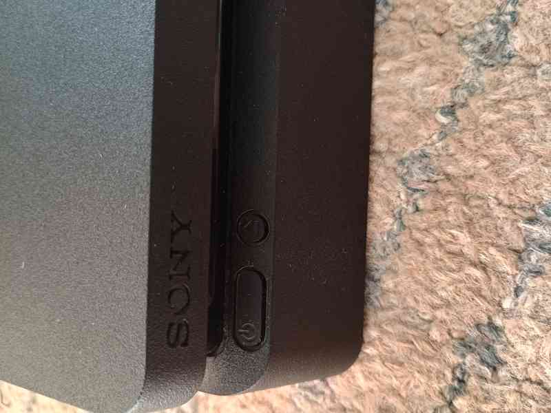 PS4 Slim - foto 6