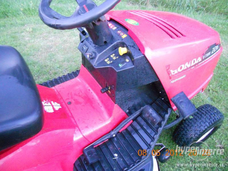 Zahradní traktor, traktůrek, sekačka HONDA HF2216H - foto 8