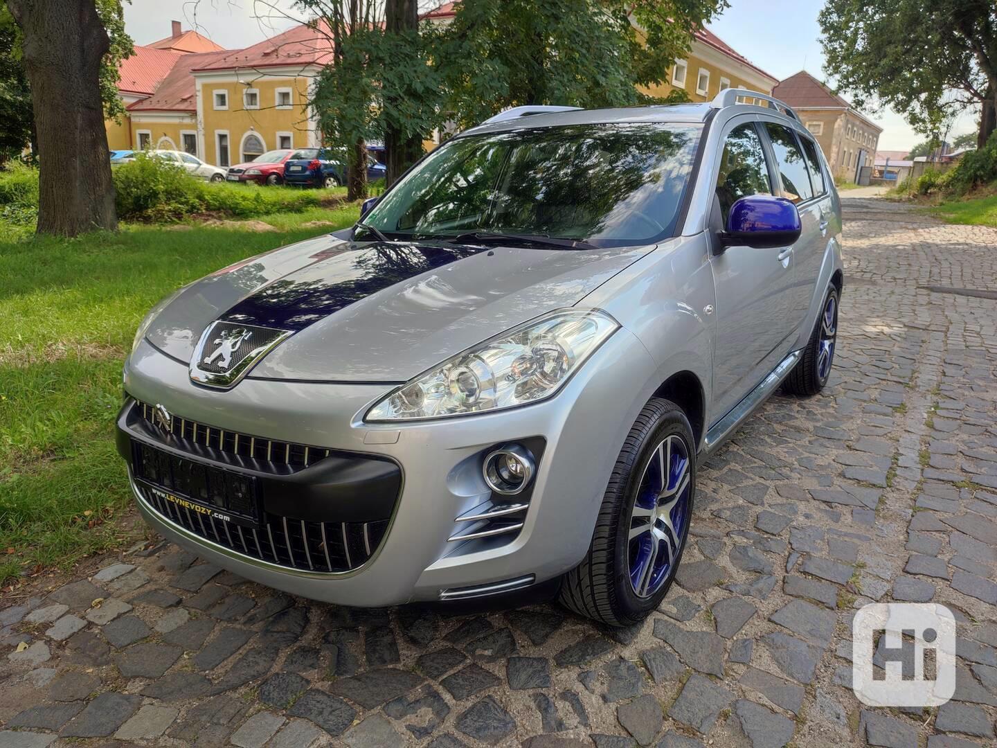 Peugeot 4007 2.2HDi 115kW NAVI/xenony/kůže/kamera - foto 1