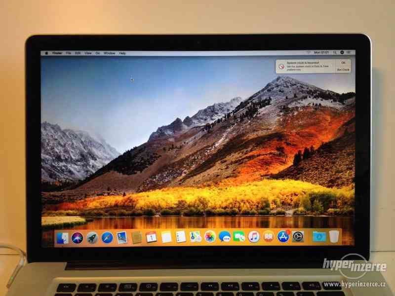 MacBook Pro 15" 2010 i7 8GB RAM 512GB SSD Nová Baterie - foto 1