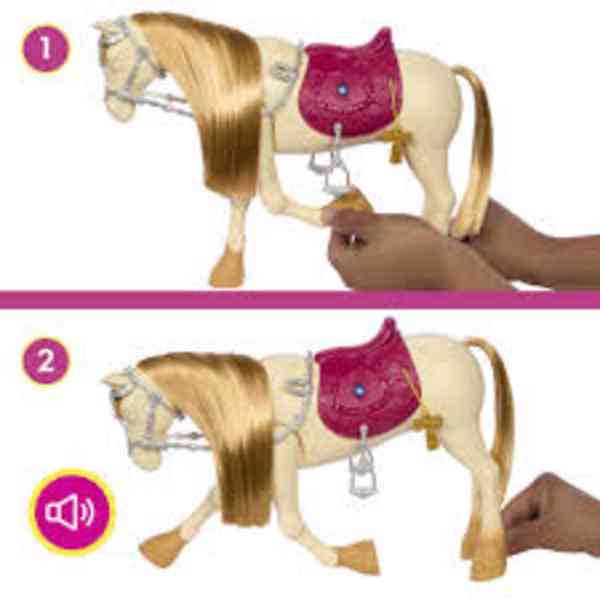 Nová Barbie s koněm