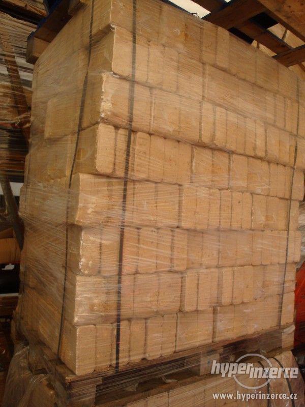 Dřevěné brikety na prodej - foto 1