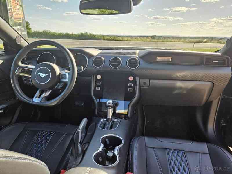 Ford Mustang 2,3   ECOBOOST 2018 - foto 9