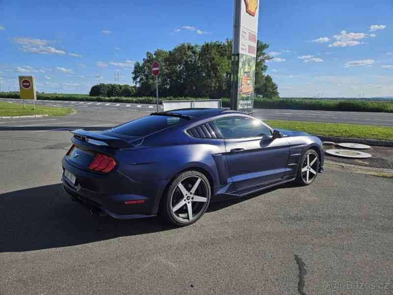 Ford Mustang 2,3   ECOBOOST 2018 - foto 6